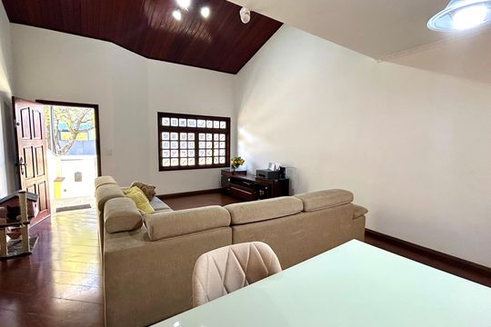 Sala de casa para alugar com 3 quartos, 183m² em Jardim Santa Cecilia, Guarulhos