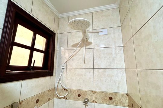 Banheiro 1 de casa para alugar com 3 quartos, 183m² em Jardim Santa Cecilia, Guarulhos