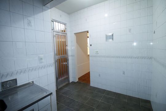 Cozinha de casa para alugar com 1 quarto, 40m² em Vicente de Carvalho, Rio de Janeiro