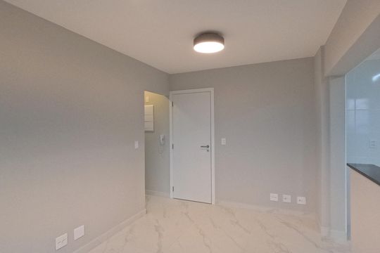 Sala de estar de apartamento para alugar com 1 quarto, 41m² em Marapé, Santos
