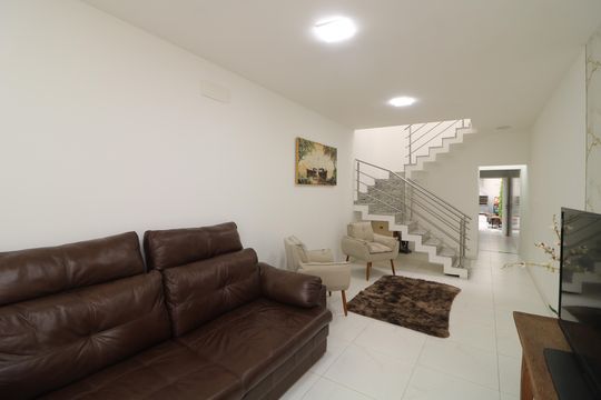 Casa à venda com 3 quartos, 110m² em Vila Prudente, São Paulo
