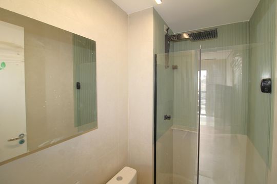 Banheiro de apartamento para alugar com 1 quarto, 26m² em Tucuruvi, São Paulo