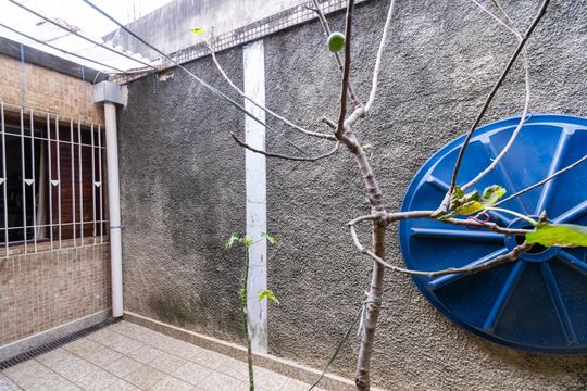 Vista do Quarto 2 de casa para alugar com 3 quartos, 223m² em Cidade Domitila, São Paulo