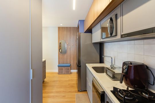Cozinha de apartamento para alugar com 2 quartos, 75m² em Indianópolis, São Paulo