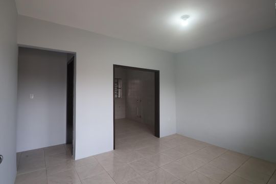 Sala 2 de casa para alugar com 3 quartos, 150m² em Harmonia, Canoas