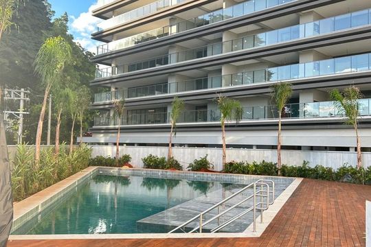 Área externa de apartamento à venda com 4 quartos, 327m² em Alto de Pinheiros, São Paulo