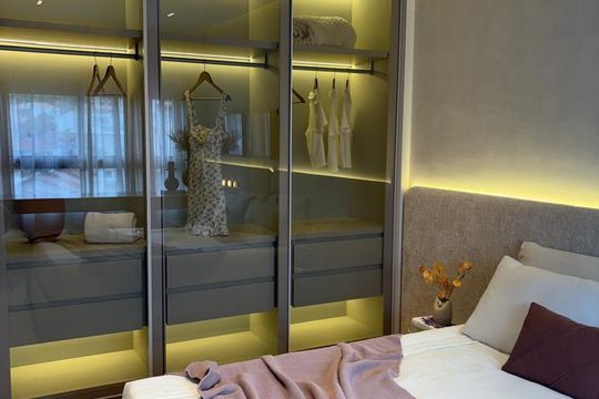 Quarto de apartamento à venda com 4 quartos, 327m² em Alto de Pinheiros, São Paulo
