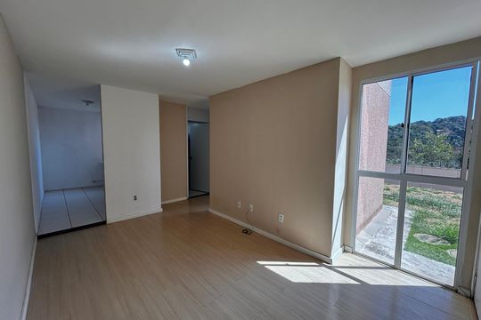Sala de apartamento para alugar com 2 quartos, 40m² em Nossa Senhora da Conceição, Contagem