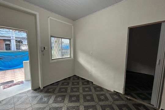 Sala de casa para alugar com 2 quartos, 70m² em Quintino Bocaiúva, Rio de Janeiro
