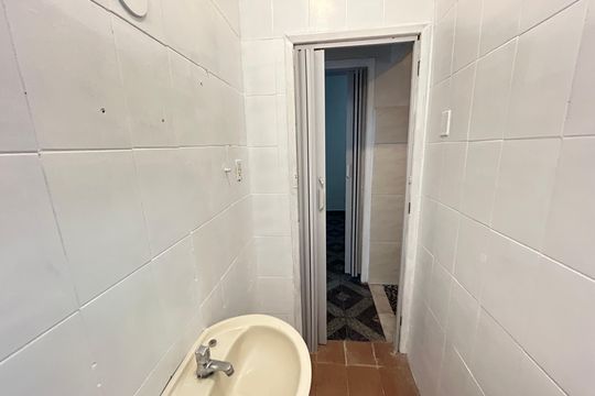 Banheiro de casa para alugar com 2 quartos, 70m² em Quintino Bocaiúva, Rio de Janeiro