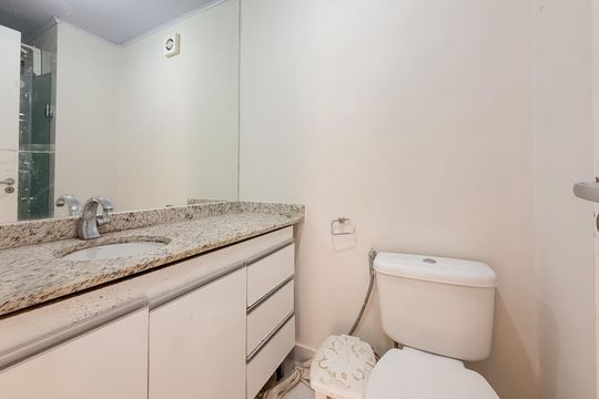 Banheiro de apartamento à venda com 2 quartos, 50m² em Ipiranga, São Paulo