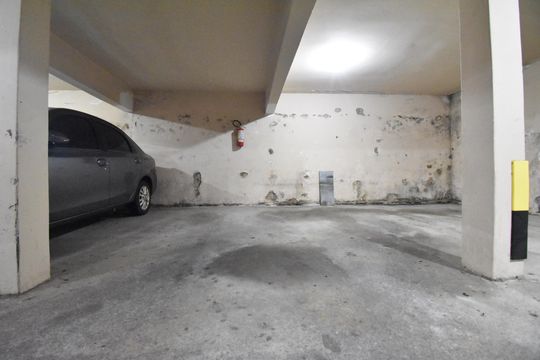 Vaga de Garagem de apartamento à venda com 2 quartos, 80m² em Centro, Curitiba