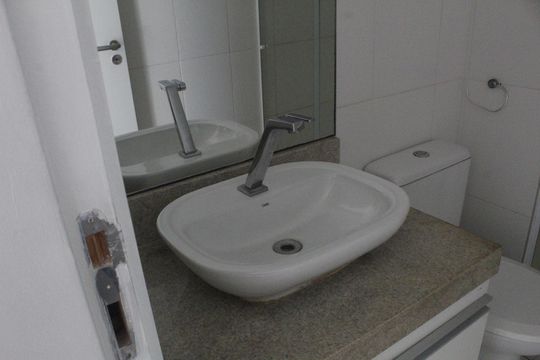 Banheiro Social de apartamento para alugar com 3 quartos, 70m² em Anil, Rio de Janeiro