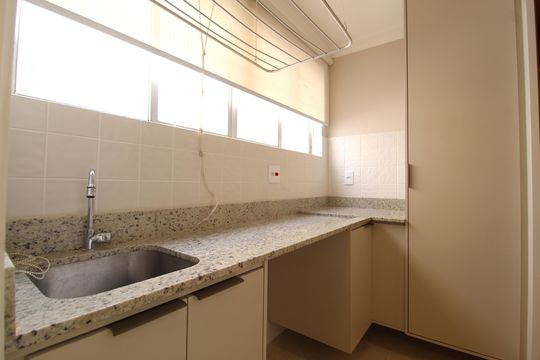 Área de Serviço de apartamento à venda com 2 quartos, 75m² em Indianópolis, São Paulo