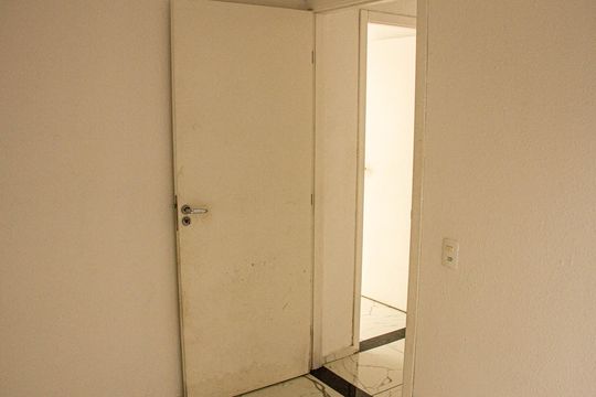 Apartamento para alugar com 2 quartos, 40m² em Santa Cruz, Rio de Janeiro