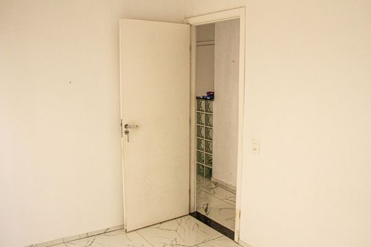 Apartamento para alugar com 2 quartos, 40m² em Santa Cruz, Rio de Janeiro