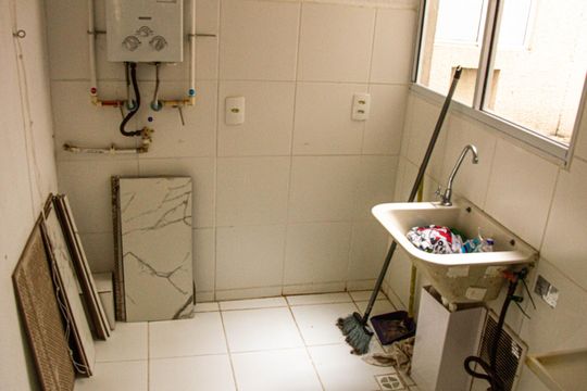 Apartamento para alugar com 2 quartos, 40m² em Santa Cruz, Rio de Janeiro
