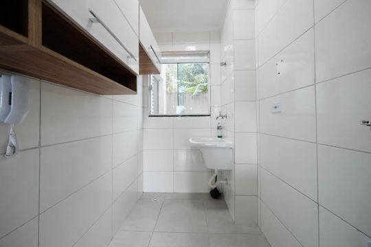 Sala/Cozinha de apartamento para alugar com 2 quartos, 45m² em Cidade Líder, São Paulo