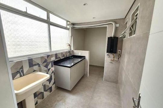 Apartamento à venda com 3 quartos, 122m² em Campo Belo, São Paulo