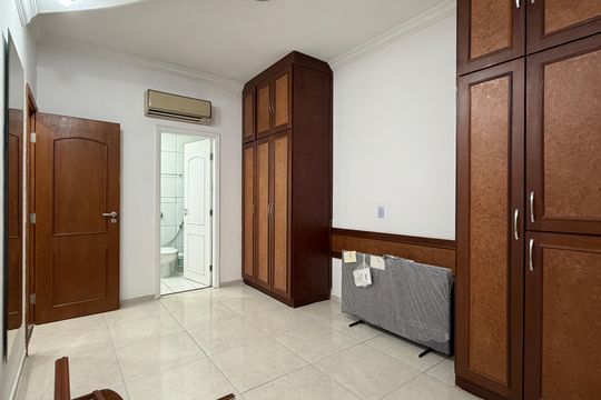 Suíte de apartamento para alugar com 2 quartos, 75m² em Gonzaga, Santos