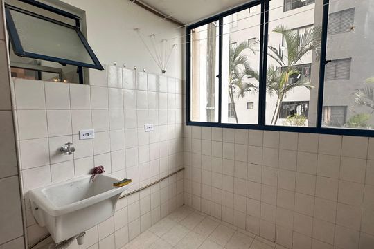 Apartamento para alugar com 3 quartos, 62m² em Jardim Neide, São Paulo