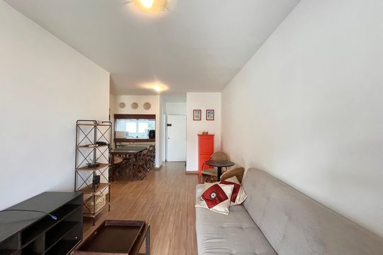 Sala  de apartamento para alugar com 1 quarto, 55m² em Copacabana, Rio de Janeiro