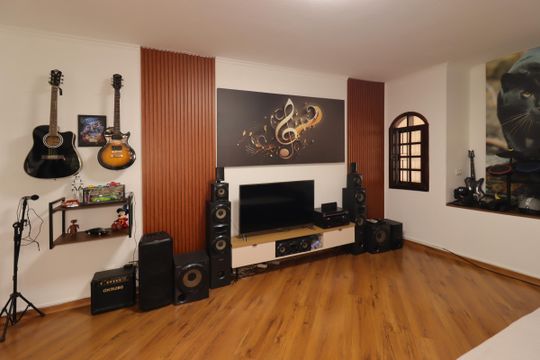 Sala de casa para alugar com 4 quartos, 215m² em Jardim Las Vegas, Santo André