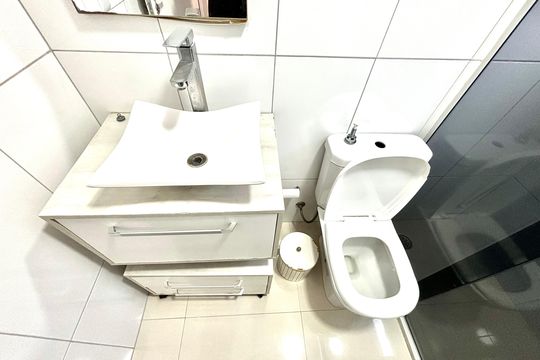 Banheiro de apartamento para alugar com 2 quartos, 58m² em Parque Cisper, São Paulo
