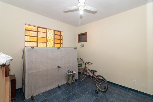Quarto 1 de casa para alugar com 2 quartos, 60m² em Magalhães Bastos, Rio de Janeiro