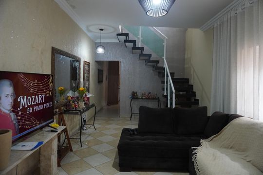 Casa à venda com 4 quartos, 30m² em Vila Simone, São Paulo