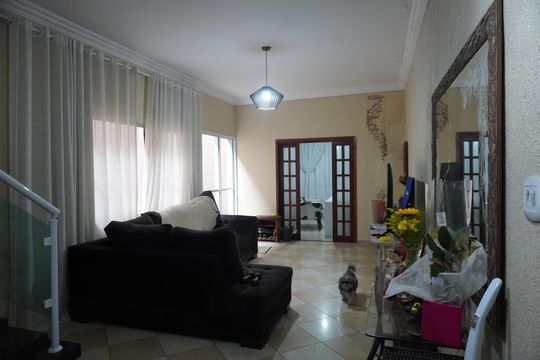 Casa à venda com 4 quartos, 30m² em Vila Simone, São Paulo