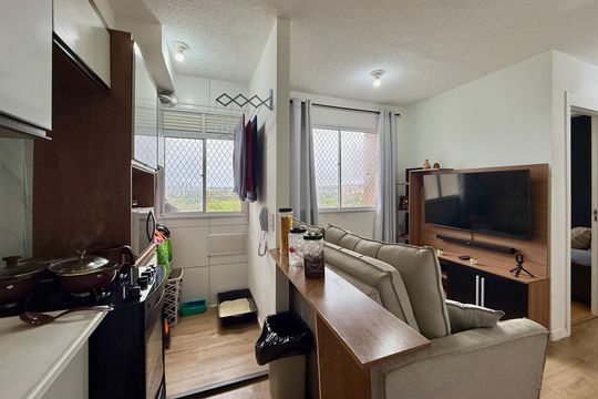 Cozinha  de apartamento para alugar com 2 quartos, 35m² em Usina Piratininga, São Paulo