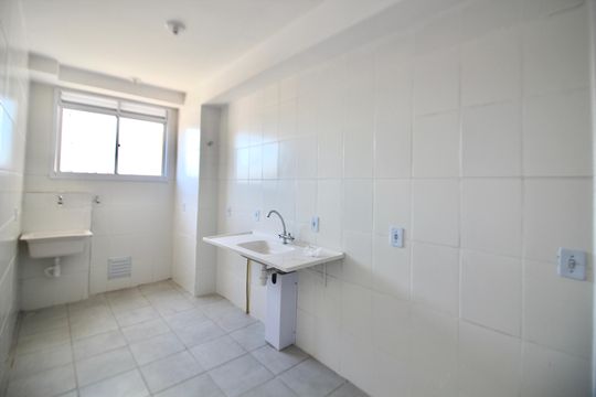 Cozinha de apartamento para alugar com 2 quartos, 49m² em Jardim Lourdes, Ferraz de Vasconcelos
