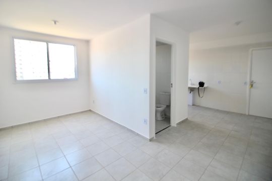 Apartamento para alugar com 2 quartos, 49m² em Jardim Lourdes, Ferraz de Vasconcelos