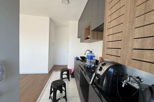 Cozinha de apartamento para alugar com 2 quartos, 45m² em São Pedro, Osasco