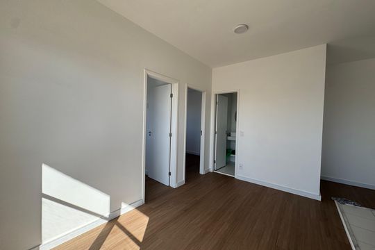 Sala de apartamento para alugar com 2 quartos, 45m² em São Pedro, Osasco