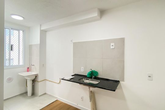 Cozinha  de apartamento à venda com 2 quartos, 43m² em Jardim America da Penha, São Paulo