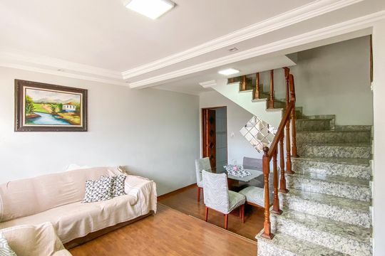 Casa para alugar com 4 quartos, 140m² em Cidade Antônio Estêvão de Carvalho, São Paulo