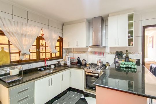 Cozinha de casa para alugar com 4 quartos, 140m² em Cidade Antônio Estêvão de Carvalho, São Paulo