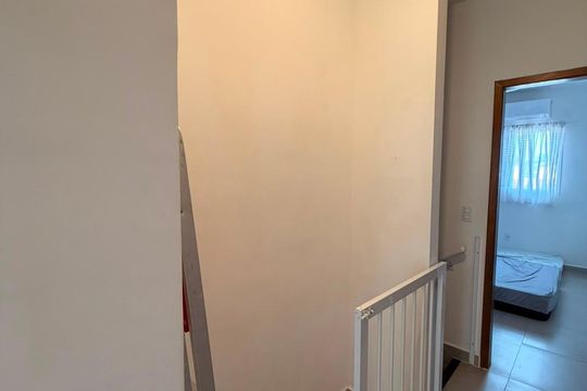 Corredor de casa para alugar com 2 quartos, 67m² em Vilamar, Praia Grande