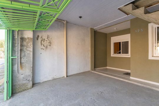 Garagem de casa para alugar com 2 quartos, 69m² em Jardim Betânia, Cachoeirinha