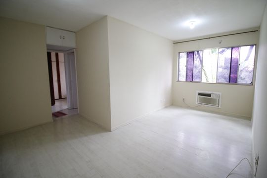 Apartamento para alugar com 2 quartos, 52m² em Freguesia (jacarepaguá), Rio de Janeiro