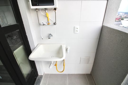 Área de serviço  de apartamento à venda com 2 quartos, 42m² em Vila Campanela, São Paulo