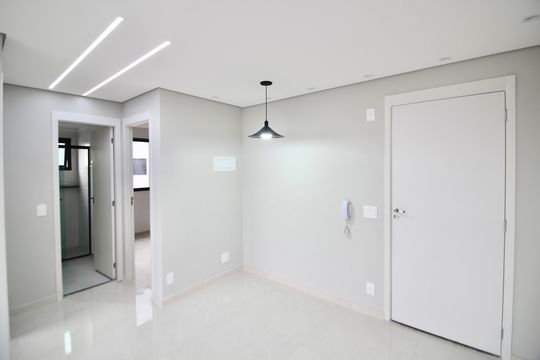 Sala de apartamento à venda com 2 quartos, 42m² em Vila Campanela, São Paulo