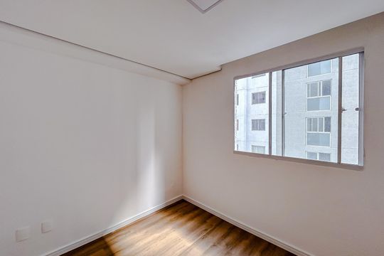 Quarto 2 de apartamento para alugar com 2 quartos, 44m² em Penha de França, São Paulo