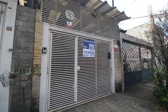 Fachada de casa à venda com 2 quartos, 160m² em Planalto Paulista, São Paulo