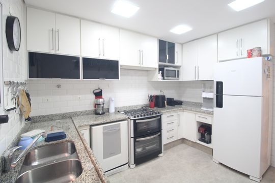 Cozinha de casa à venda com 2 quartos, 160m² em Planalto Paulista, São Paulo