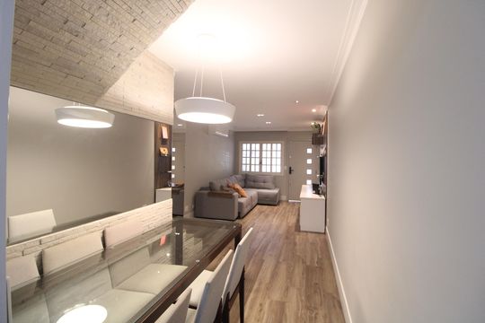 Sala de casa à venda com 2 quartos, 160m² em Planalto Paulista, São Paulo
