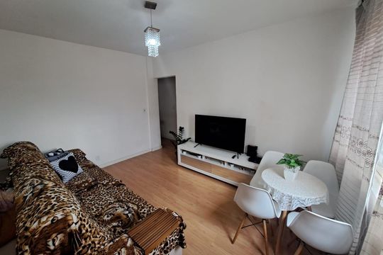 Sala de apartamento à venda com 3 quartos, 65m² em Parque Italia, Campinas