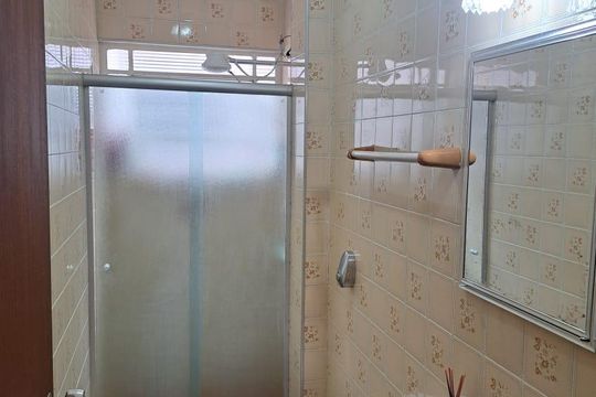 Banheiro de apartamento à venda com 3 quartos, 65m² em Parque Italia, Campinas